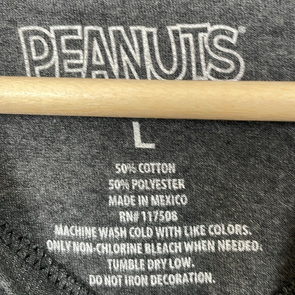 Peanuts Charley Brown And Frneds Short Sleeve Men L Gray Pullover Casual T Shirt - Picture 7 of 8
